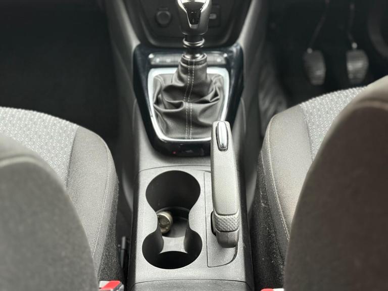 2019 Vauxhall Crossland X 1.2T ecoTec [110] SE 5dr [6 Speed] [S/S] HATCHBACK PETROL Manual
