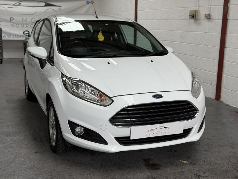 2015 Ford Fiesta 1.25 Zetec Hatchback 3dr Petrol Manual Euro 6 (82 ps) Hatchback Petrol Manual