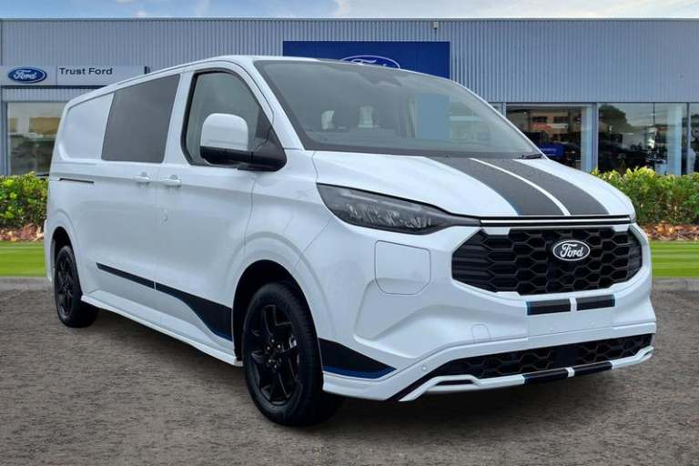 2026 Ford Transit Custom 2.5 PHEV 232ps H1 Double Cab Van Limited Auto PANEL VAN PETROL/ELECTRIC ...