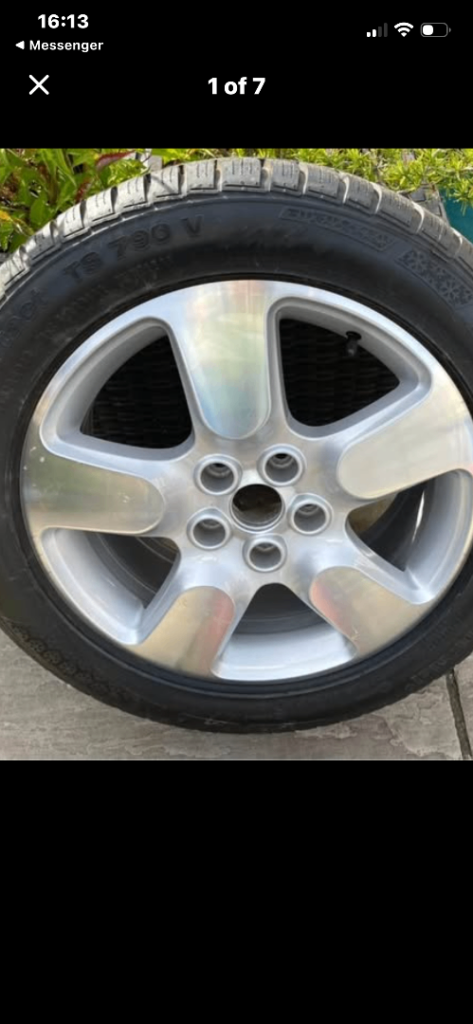 Skoda Octavia/ yeti 17” full size alloy wheel and unused continental tyre 