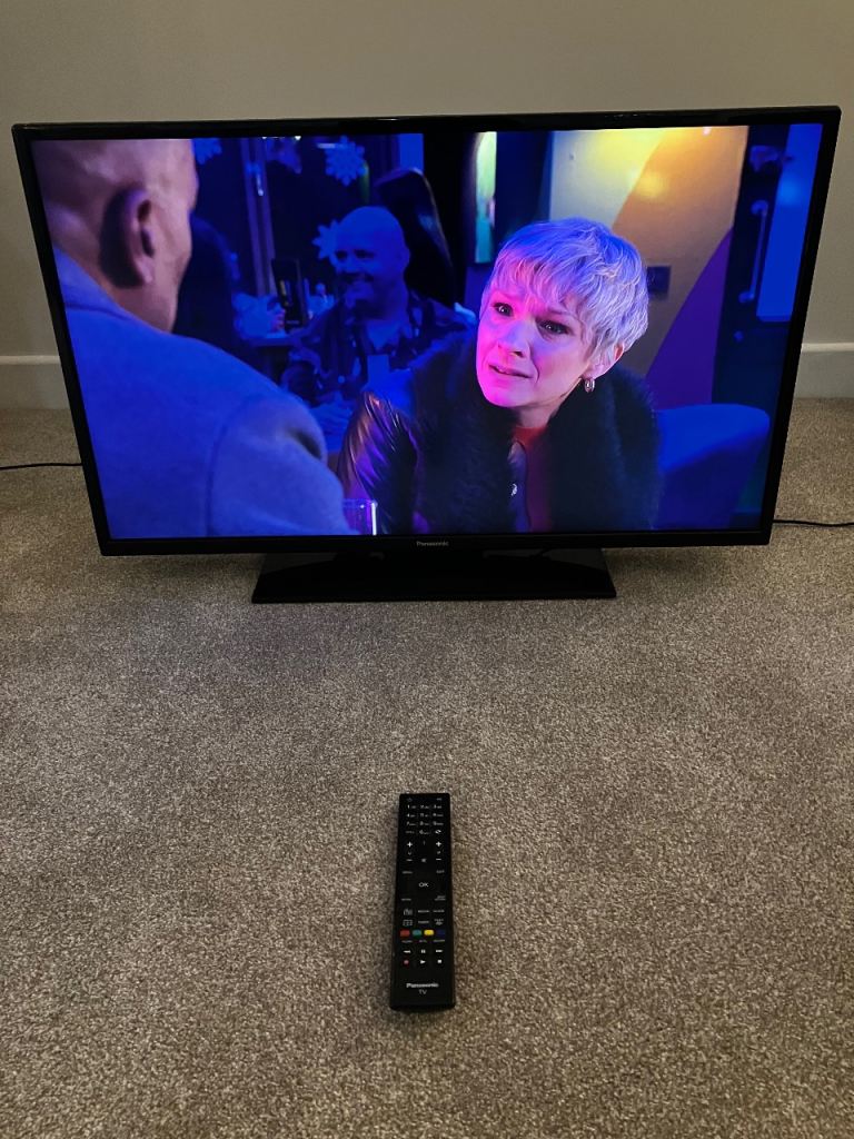 image for Panasonic TX 39A300B