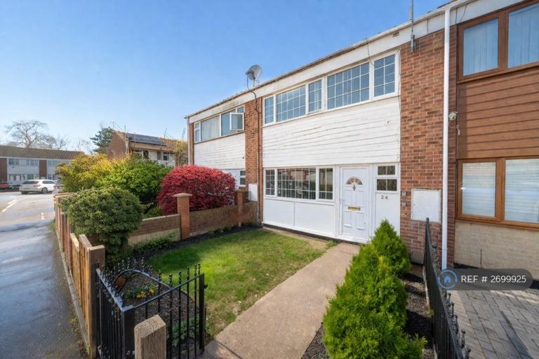 5 bedroom house in Witches Walk, Bridgwater, TA6 (5 bed) (#2699925)