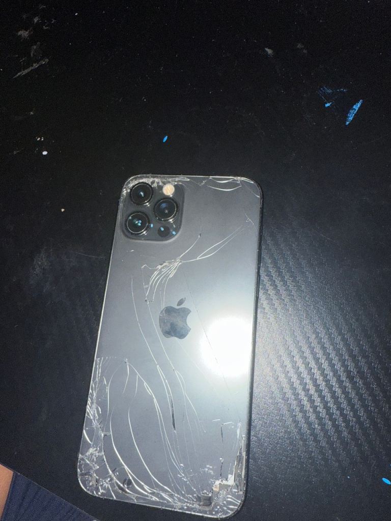 iphone 12 pro 