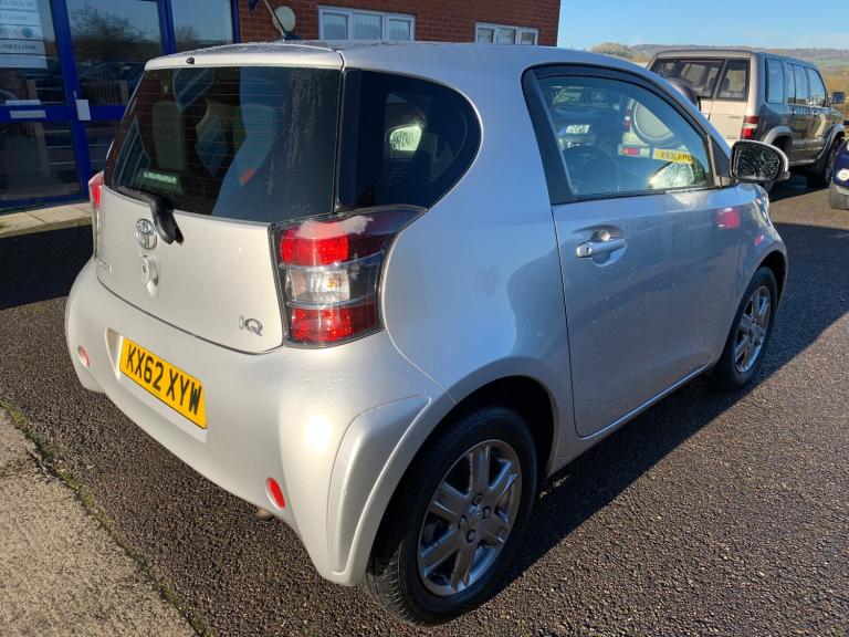 2012 Toyota IQ 1.0 VVT-i 2 Hatchback 3dr Petrol Manual Euro 5 1 OWNER FULL