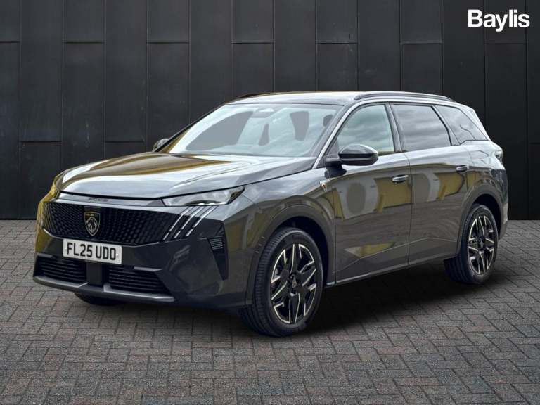 2025 Peugeot 5008 1.2 Hybrid 136 GT 5dr e-DSC6 HATCHBACK PETROL Automatic