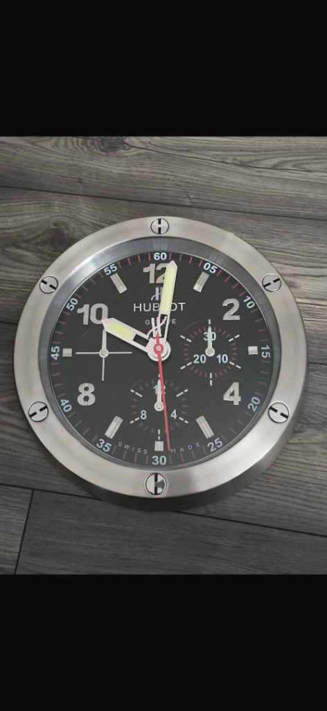 Hubl0t big bang clock