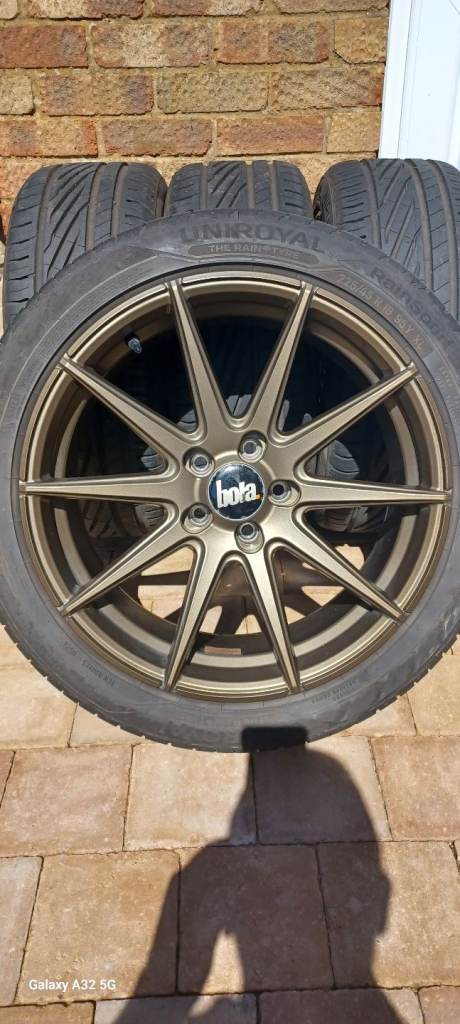 Bola alloy wheels 