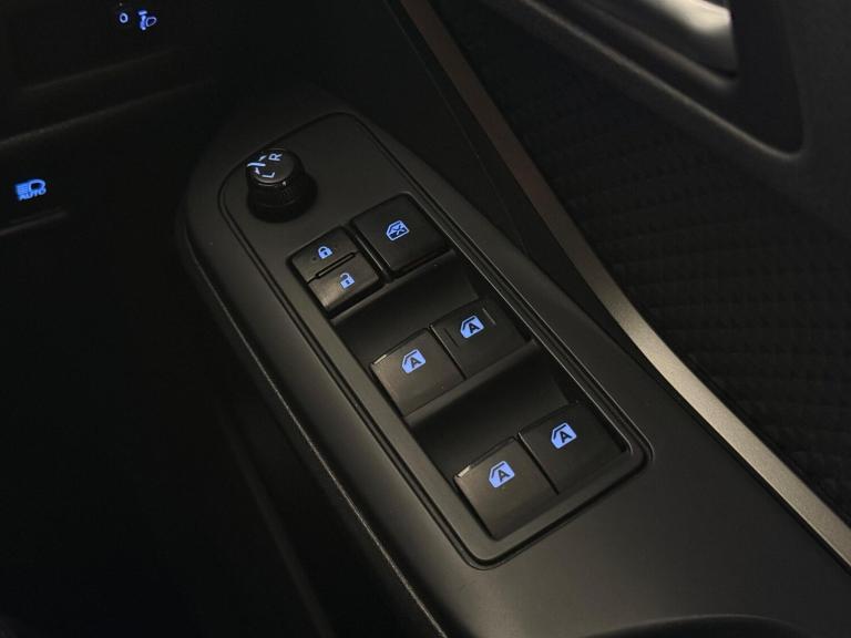 2018 Toyota C-HR 1.8 VVT-h Icon CVT Euro 6 (s/s) 5dr HATCHBACK Petrol/Electric Hybrid Automatic