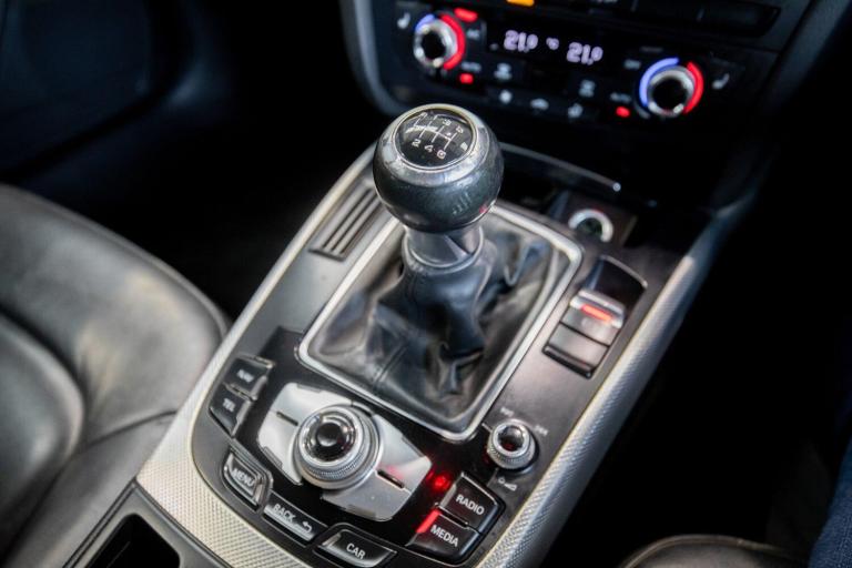 2015 Audi A4 2.0 TDI Ultra 163 SE Technik 5dr ESTATE DIESEL Manual