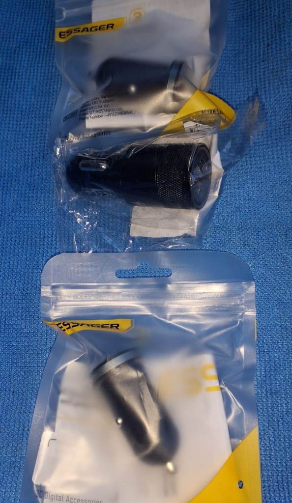 Fast mobile phone chargers for vehicle 66w USB C