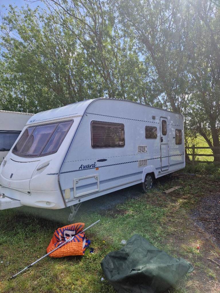 Ace Nightstar 2004
