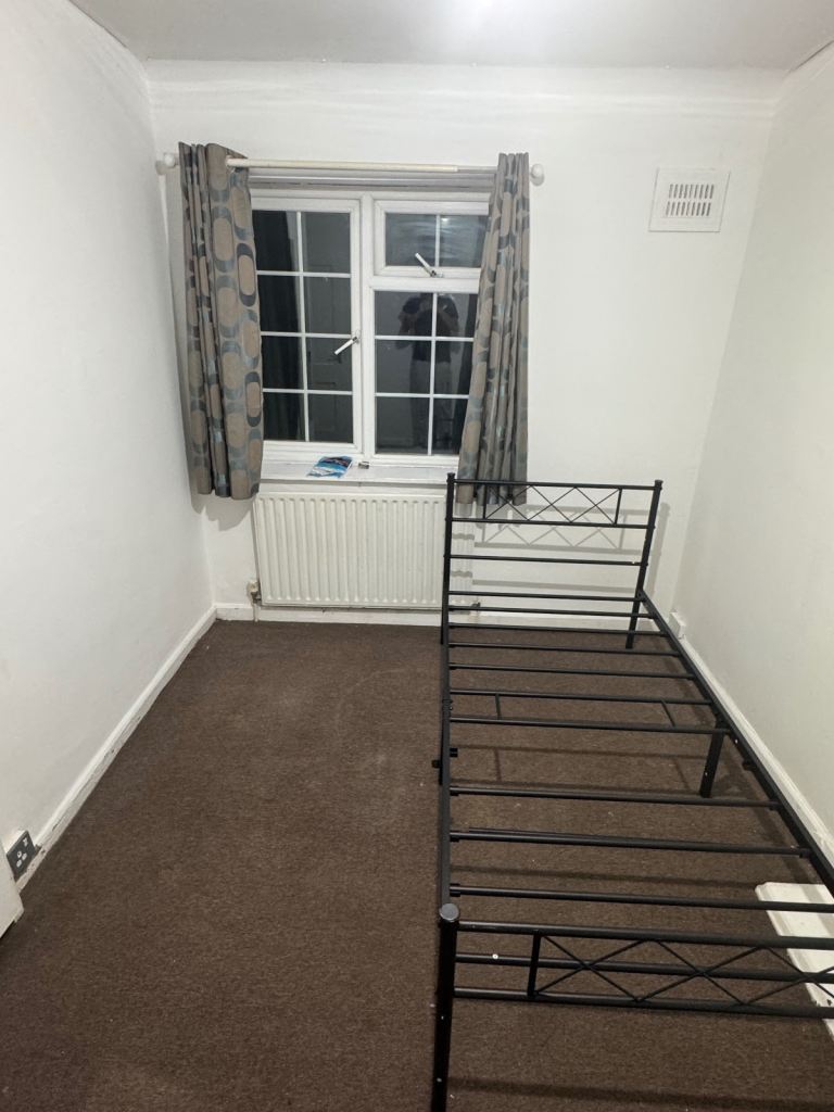 Single Room to Rent – HA8 Edgware