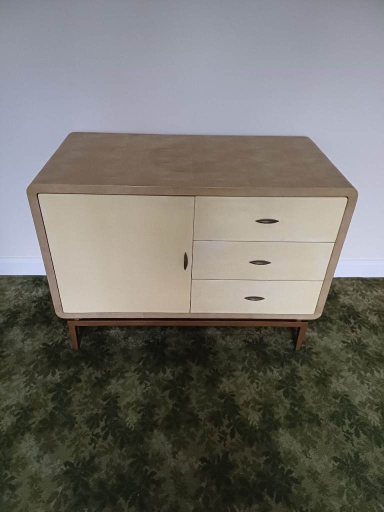 Designer sideboard cabinet B31