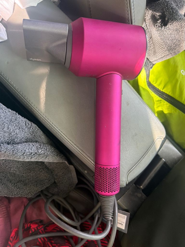 Dyson Supersonic Hair Dryer – Pink, Good Condition