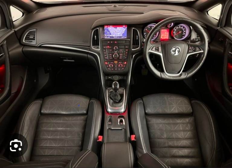 Vauxhall, CASCADA, Convertible, 2015, Manual, 1956 (cc), 2 doors