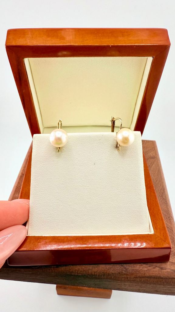 Fine 9ct Gold Cultured Pearl Drop Earrings 
