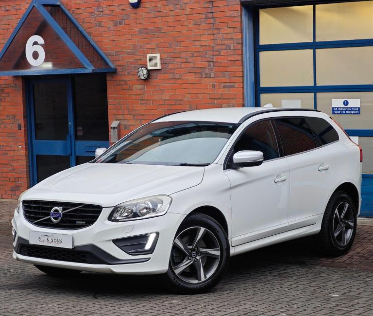  Volvo XC60 2.4 D4 R-Design Nav Geartronic AWD Euro 5 5dr Diesel Automatic