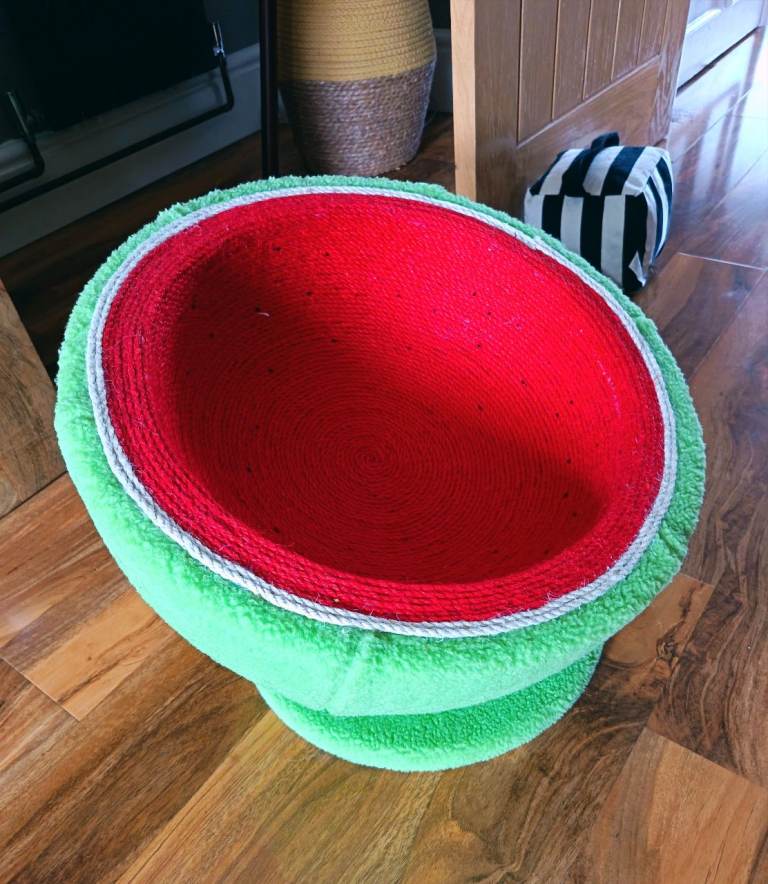 Brand New Cat Bed Whitchurch 