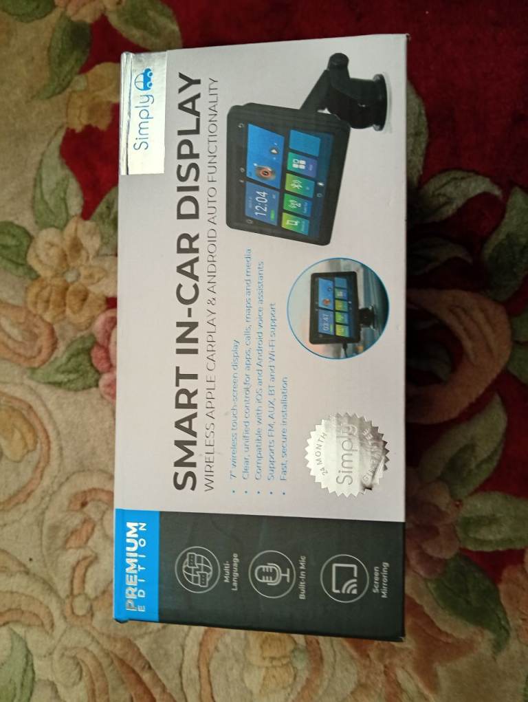 Simply Premium Edition Smart In-Car Display.