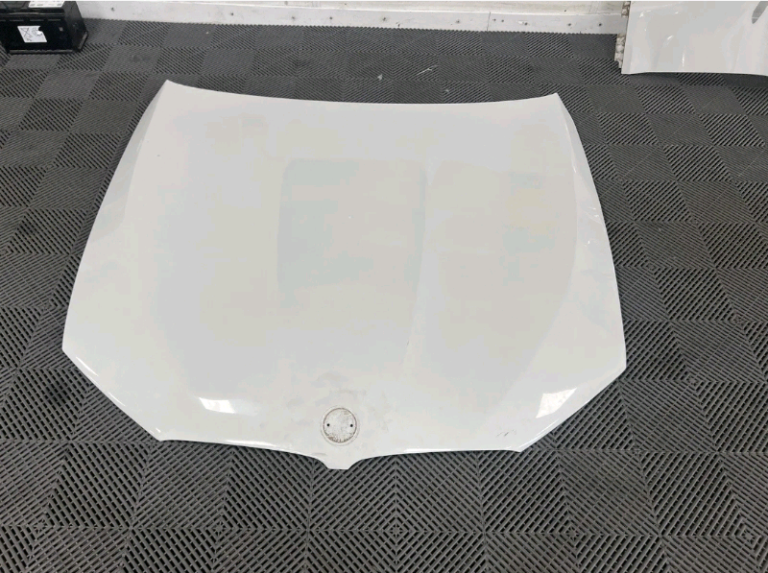 BMW 5 SERIES - M5 - F90 - BONNET