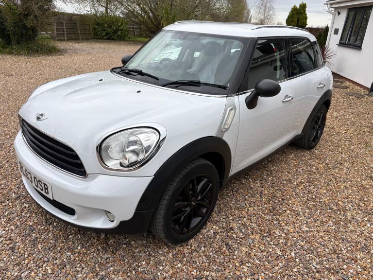 Mini, COUNTRYMAN ONE, Hatchback, 2014, Manual, 1598 (cc), 5 doors, White