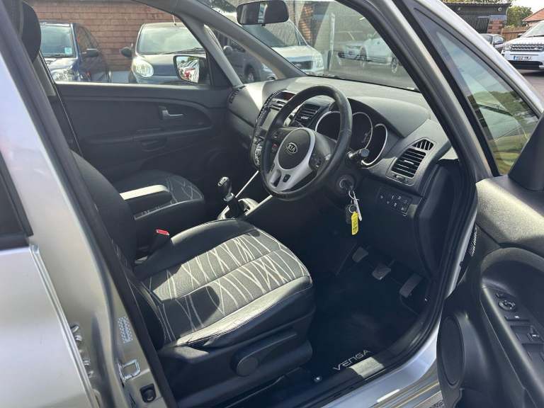 KIA VENGA 1.6 CRDi EcoDynamics 3 2012