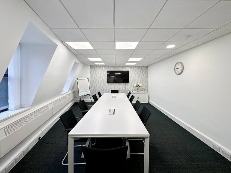 Newcastle - NE1 1EE \ Customisable Large Office for Rent