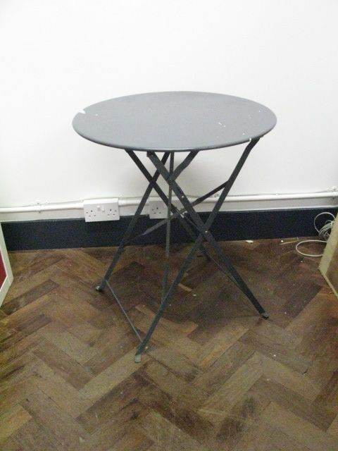 image for Folding Table . Round top . Made of metal