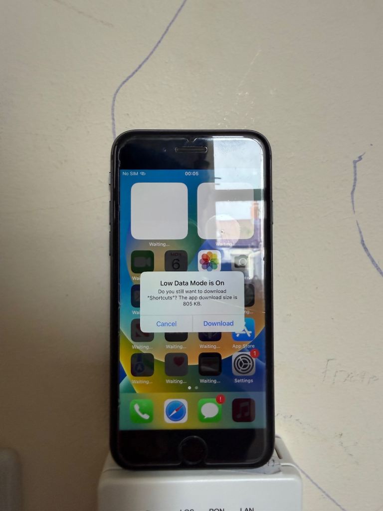 iPhone 8 unlock 