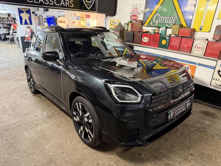 2024 MINI Electric Countryman SE 66.5kWh Sport Auto ALL4 5dr HATCHBACK Electric Automatic