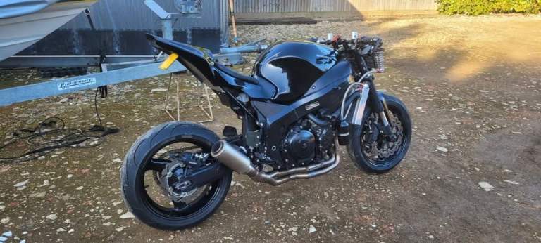 1998 Honda blackbird cbr 1100 xx street fighter streetfighter mental bike gsxr r1 blade