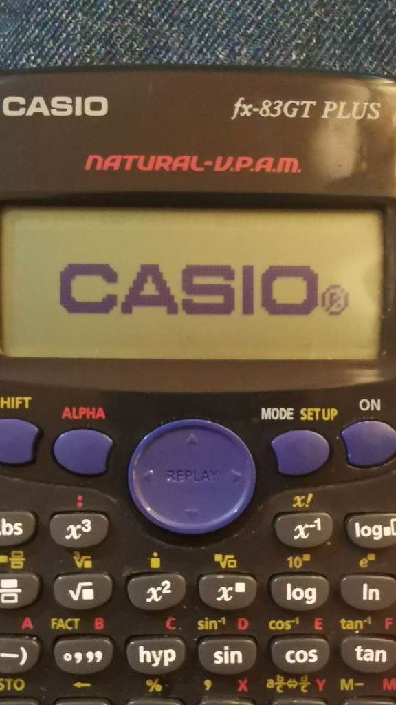 CASIO fx-83GT Plus Scientific Calculator with case/cover Retro Good condition CAN DELIVER 