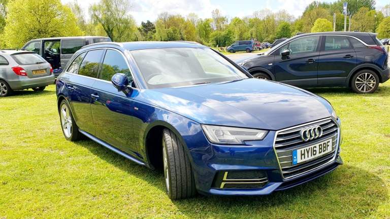 2016 Audi A4 Avant S Line 2.0 TDI Auto 150 B9 Blue High Spec ULEZ 2 Keys