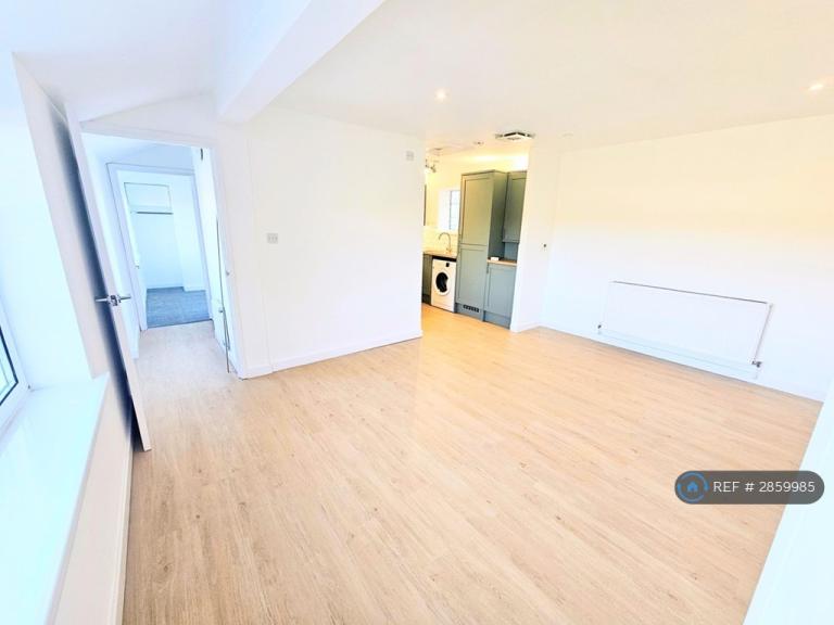 1 bedroom house in Elm Tree Cottages, Parkmill, Swansea, SA3 (1 bed) (#2859985)