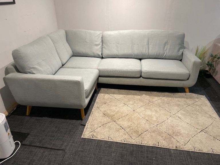 Corner Sofa (Free Delivery in London)
