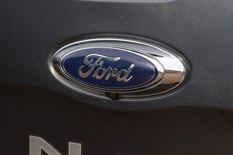 Ford Ranger 3.2 TDCi Wildtrak Auto - RAPTOR LOOKS 