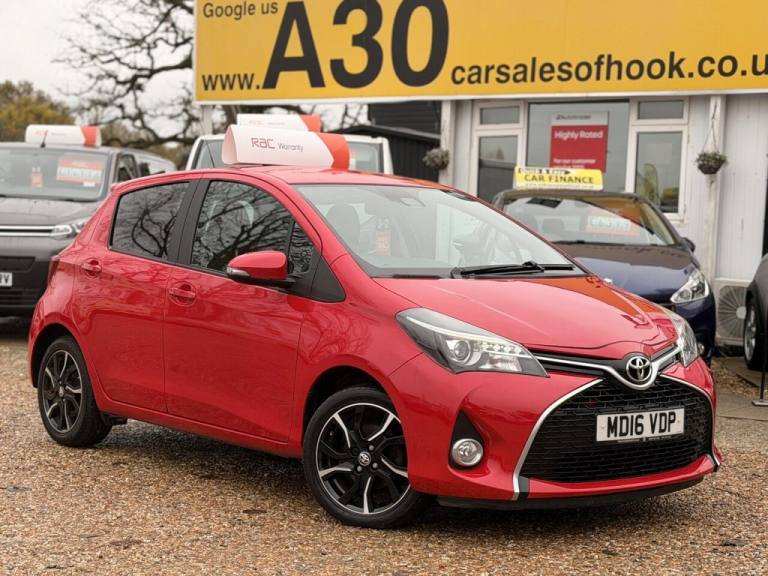 2016 Toyota Yaris 1.33 Dual VVT-i Design Multidrive S Euro 6 5dr (Safety Sense) Hatchback Petrol ...
