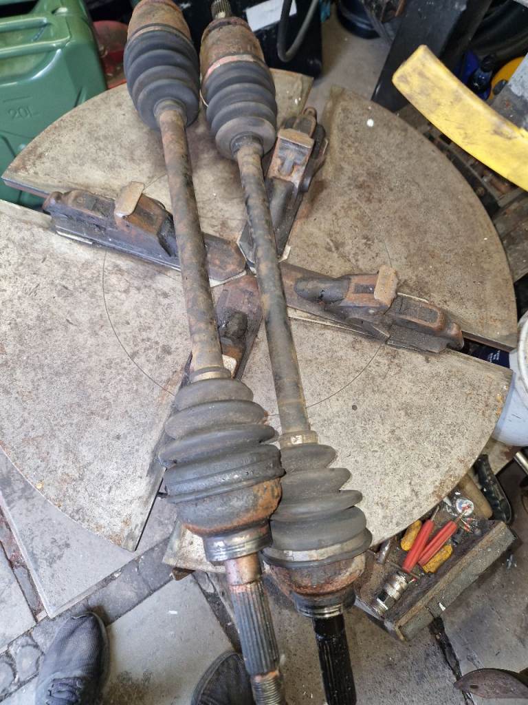 99 subaru impreza turbo rear drive shafts 