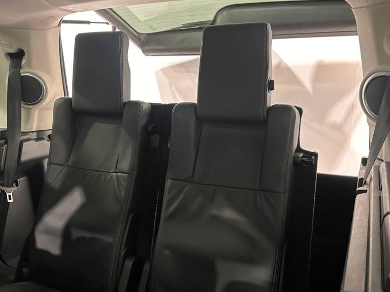 2016 Land Rover Discovery 4 3.0 SD V6 HSE Luxury SUV 5dr Diesel Auto 4WD Euro 6 (s/s) (256 bhp) E...