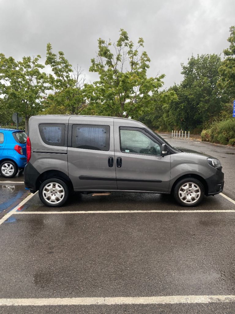 Fiat, DOBLO, MPV, 2018, Manual, 1368 (cc), 5 doors