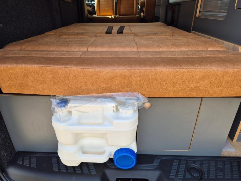 Ford Transit Custom Limited SPEEDS EDITION Camper 130ps 4Berth, HIGH SPEC