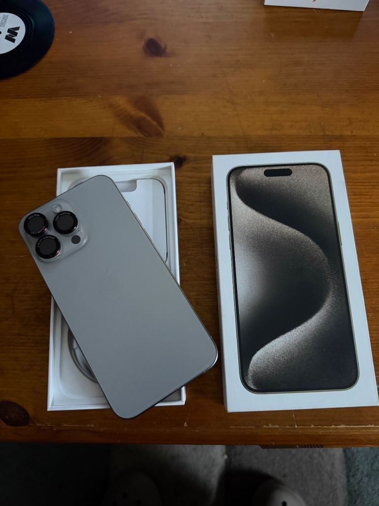 iPhone 15 pro max 256gb