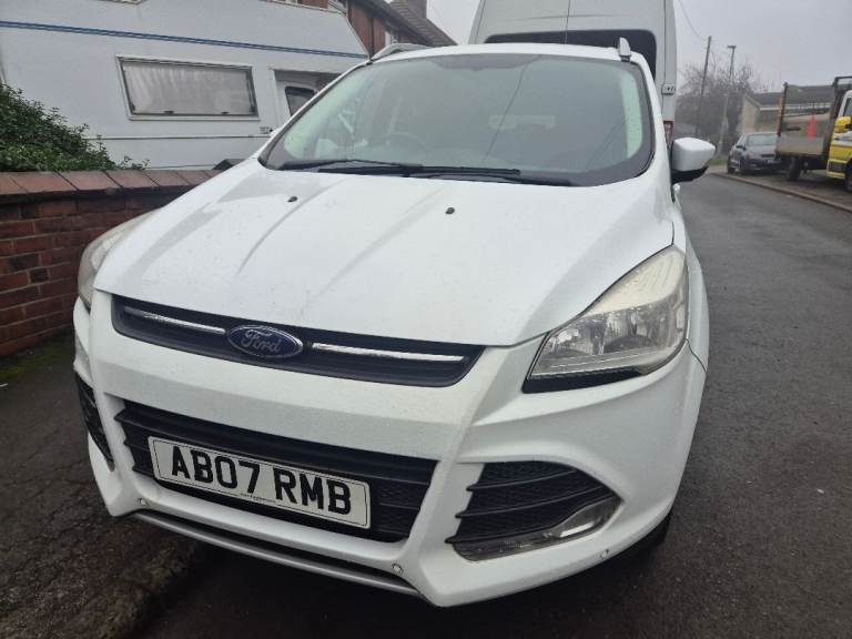 2013 Ford Kuga Zetec Turbo *high spec*New clutch*Bargain at £3950!!!