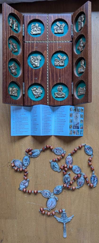 Rare Vintage Italian Wooden/Metal Triptych Stations of the Cross with Leaflet and Rosary to Match