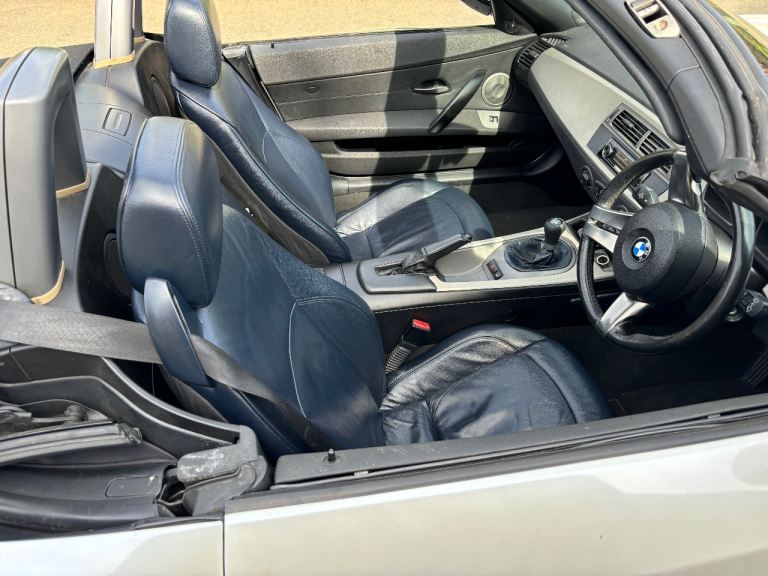 BMW, Z4, Convertible, 2004, Manual, 2979 (cc), 2 doors