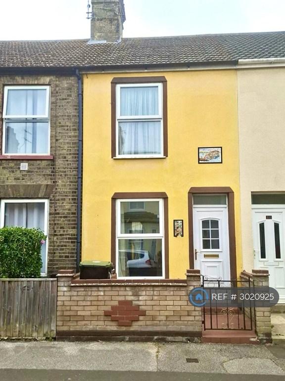 3 bedroom house in Avondale Road, Lowestoft, NR32 (3 bed) (#3020925)