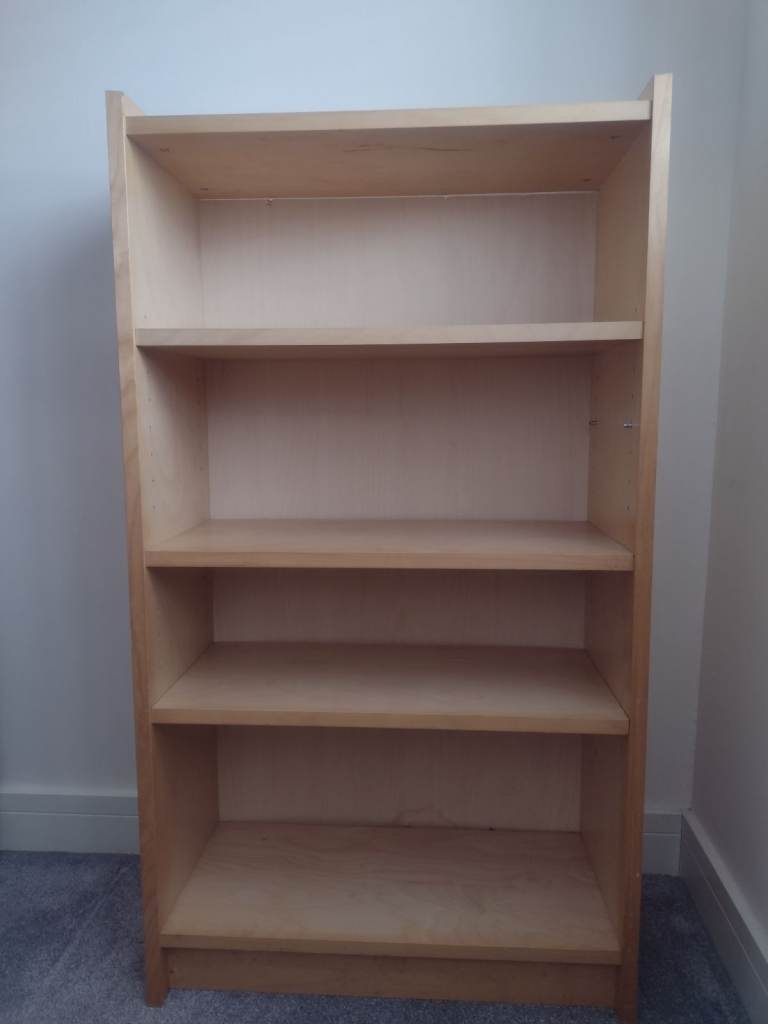 Bookcase with adjustable shelves (used)