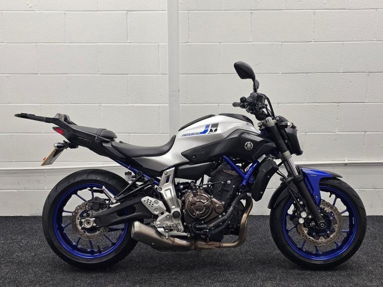 YAMAHA MT-07 ABS ** LONG MOT - 3 KEYS - TAIL TIDY **