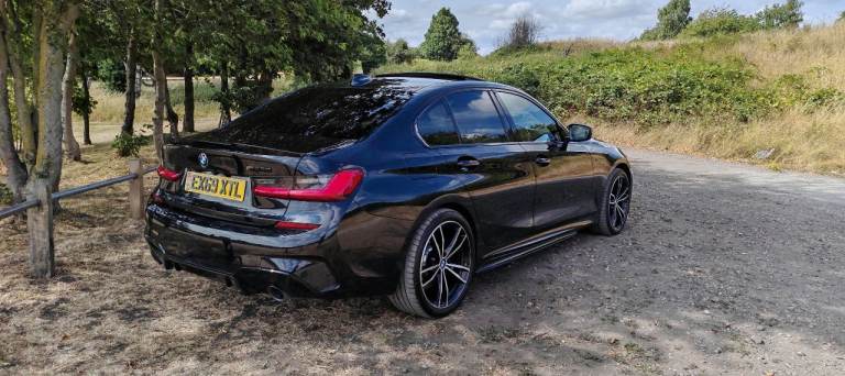 2019 BMW 330e (420bhp)