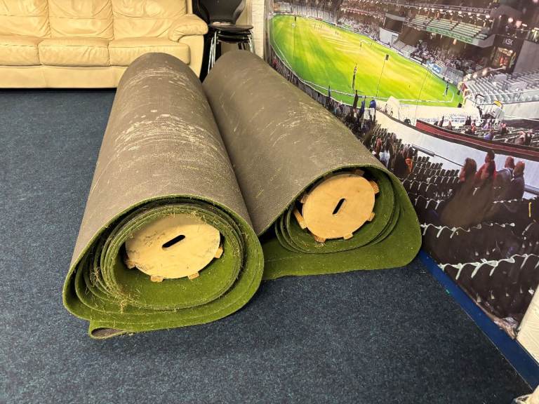 Cricket Cage matting